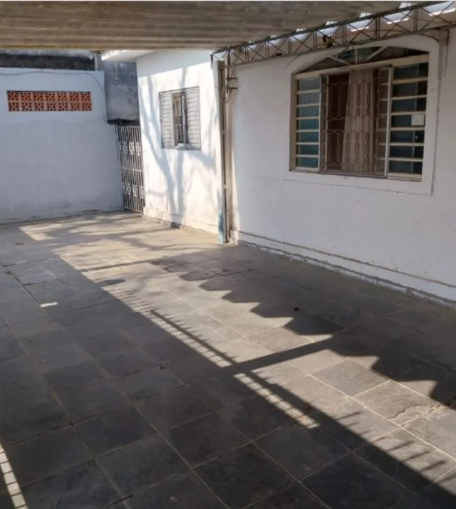 C3696 10.jpg